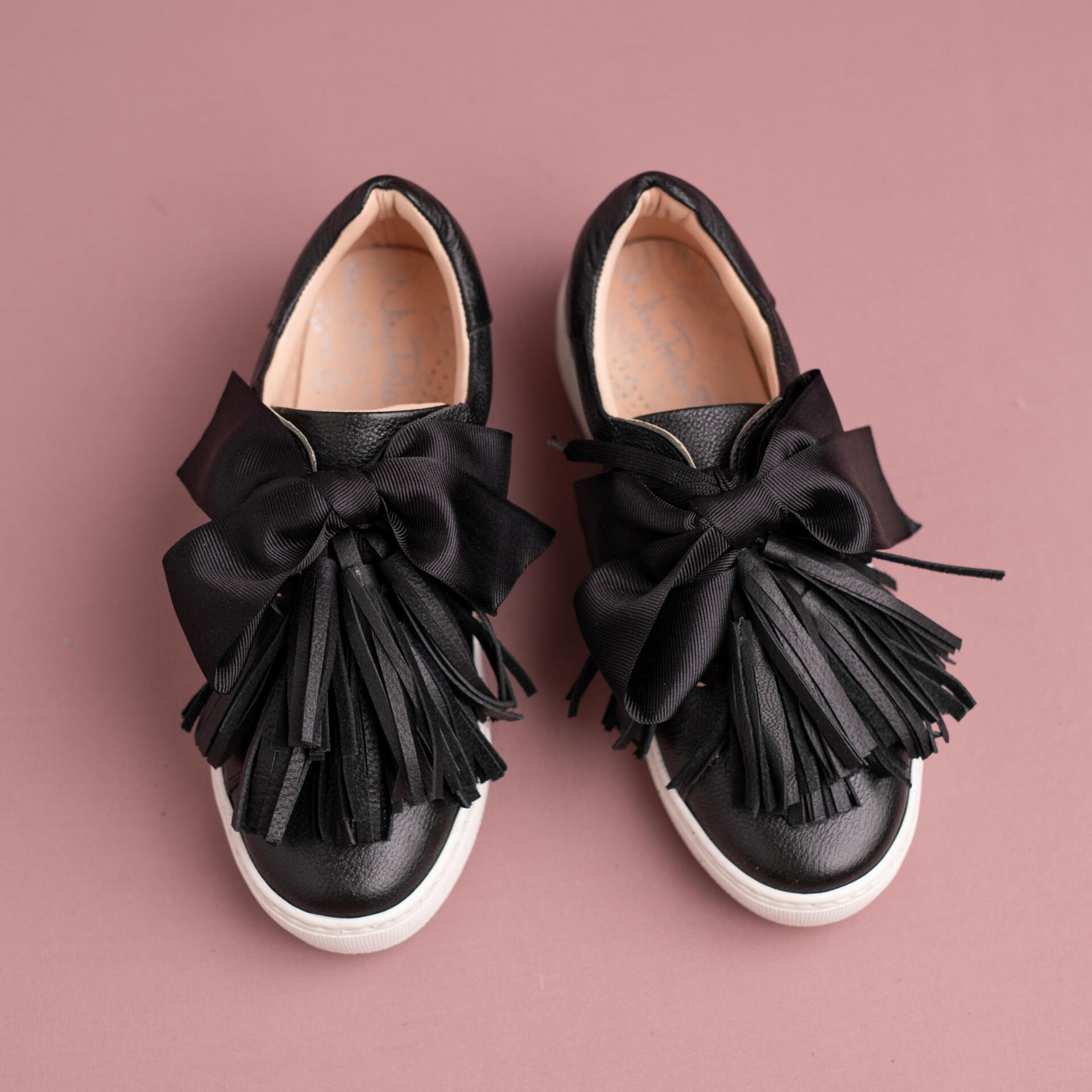 LUPITA SLIPPER WOMEN'S SHOE